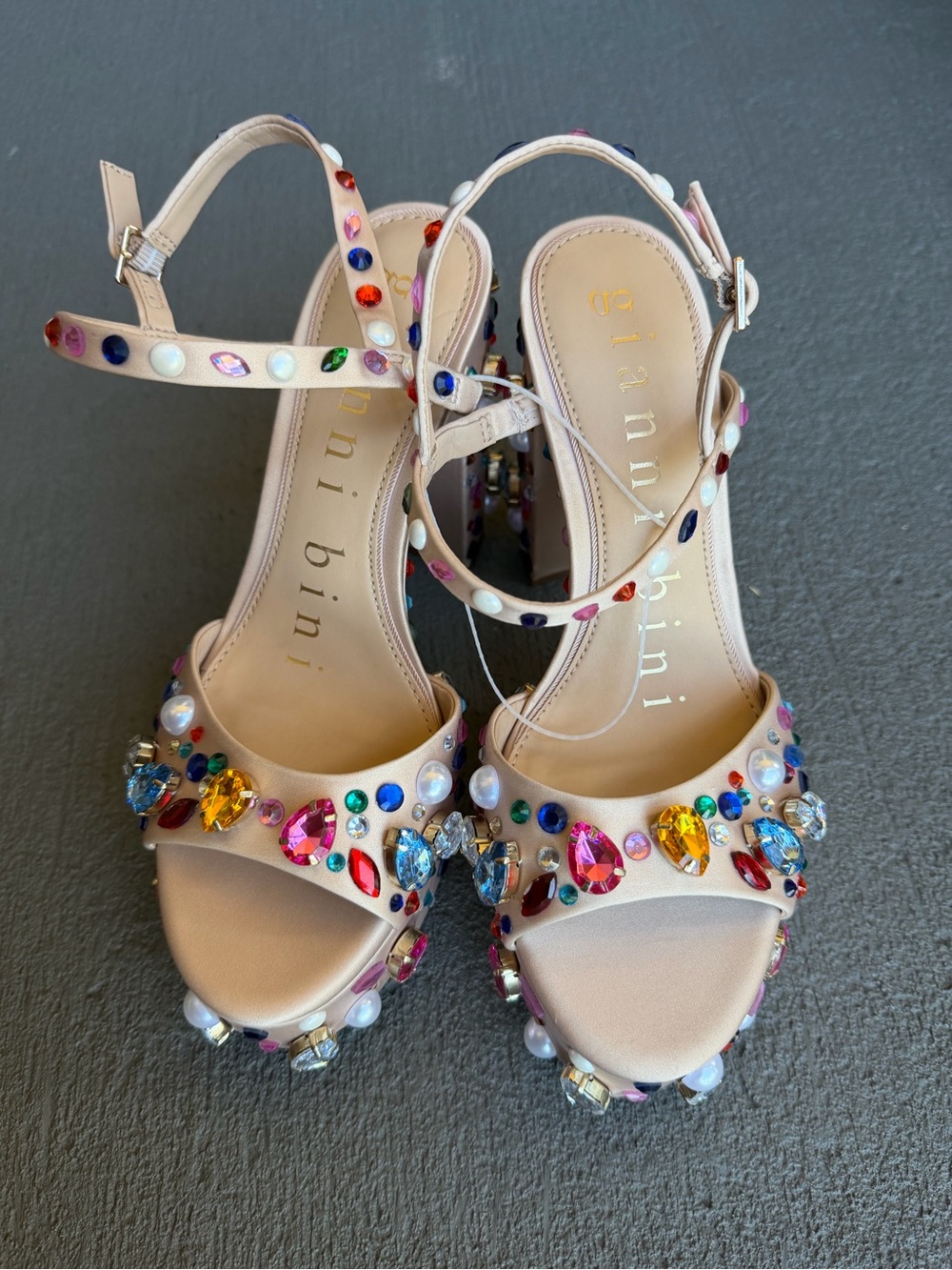 Gianni Bini Calvan Jewel Ornamented Platform Dress Sandals 7.5 NWOB - Picture 3 of 10